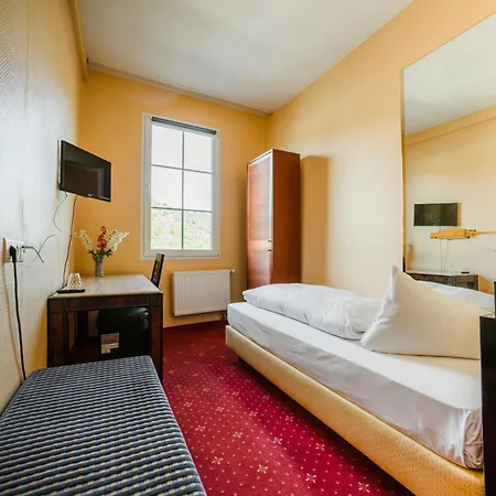 Hotel Rheinfels - Radfahrer Willkommen