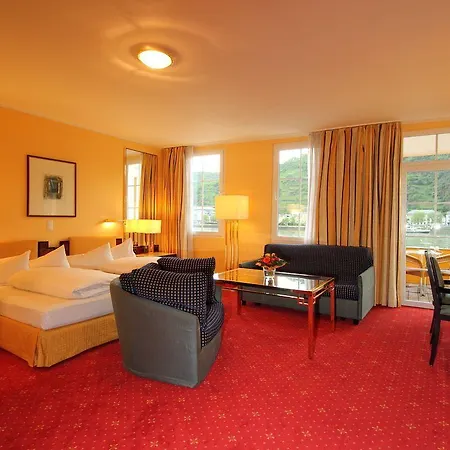 Rheinfels - Radfahrer Willkommen Hotel 5*