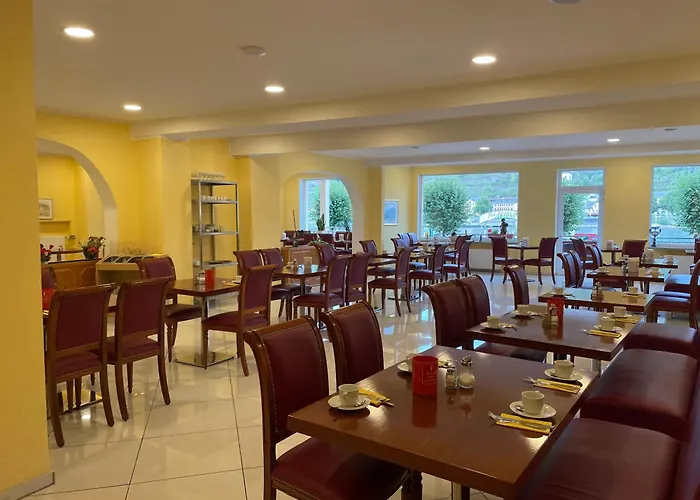 מלון Rheinfels - Radfahrer Willkommen