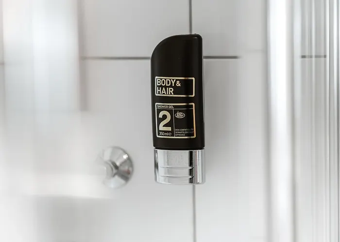 מלון Rheinfels - Radfahrer Willkommen סנט גואר