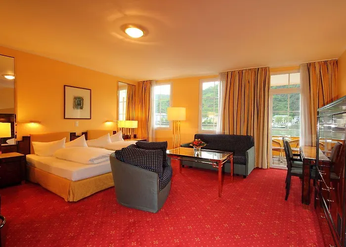 Rheinfels - Radfahrer Willkommen מלון 5*