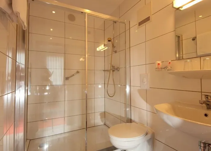 Rheinfels - Radfahrer Willkommen 5*