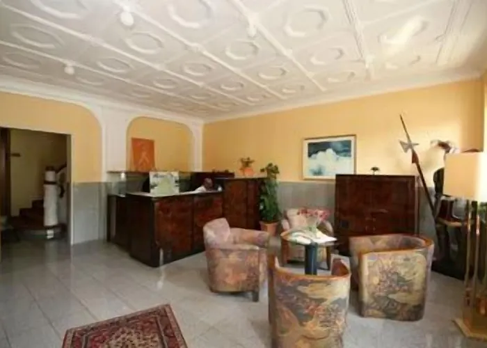 Rheinfels - Radfahrer Willkommen 5* סנט גואר