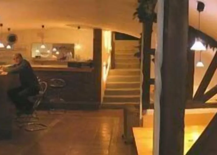 מלון Rheinfels - Radfahrer Willkommen 5*