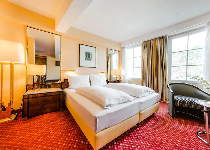 מלון Rheinfels - Radfahrer Willkommen סנט גואר